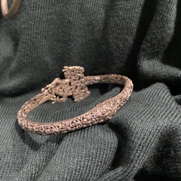 Sarda Leap of Faith Frog Bracelet - Picture 4 of 4